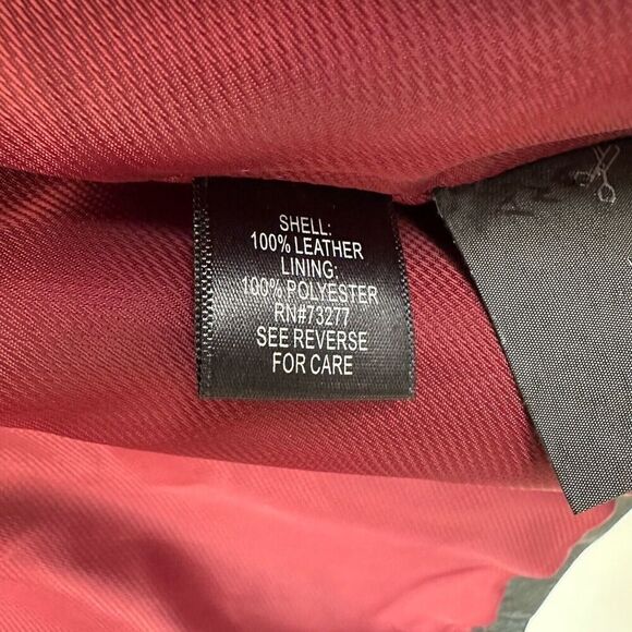 Croft & Barrow Woman's Leather Jacket Coat Size M Button Up Front Red Lining - Picture 11 of 11